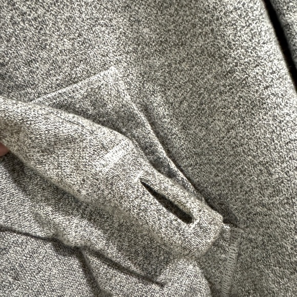 Roots Women’s Logo Hoodie - Picture 4 of 7